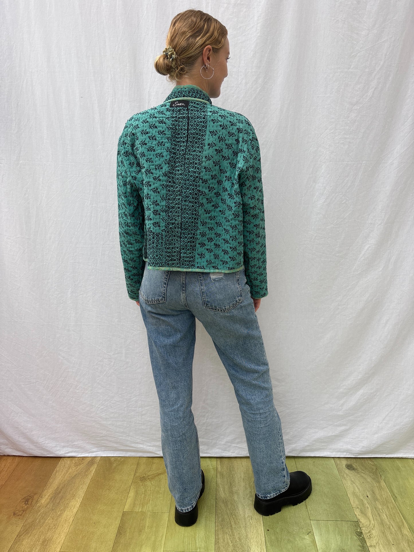 KANTHA CROP JACKET | Stunner