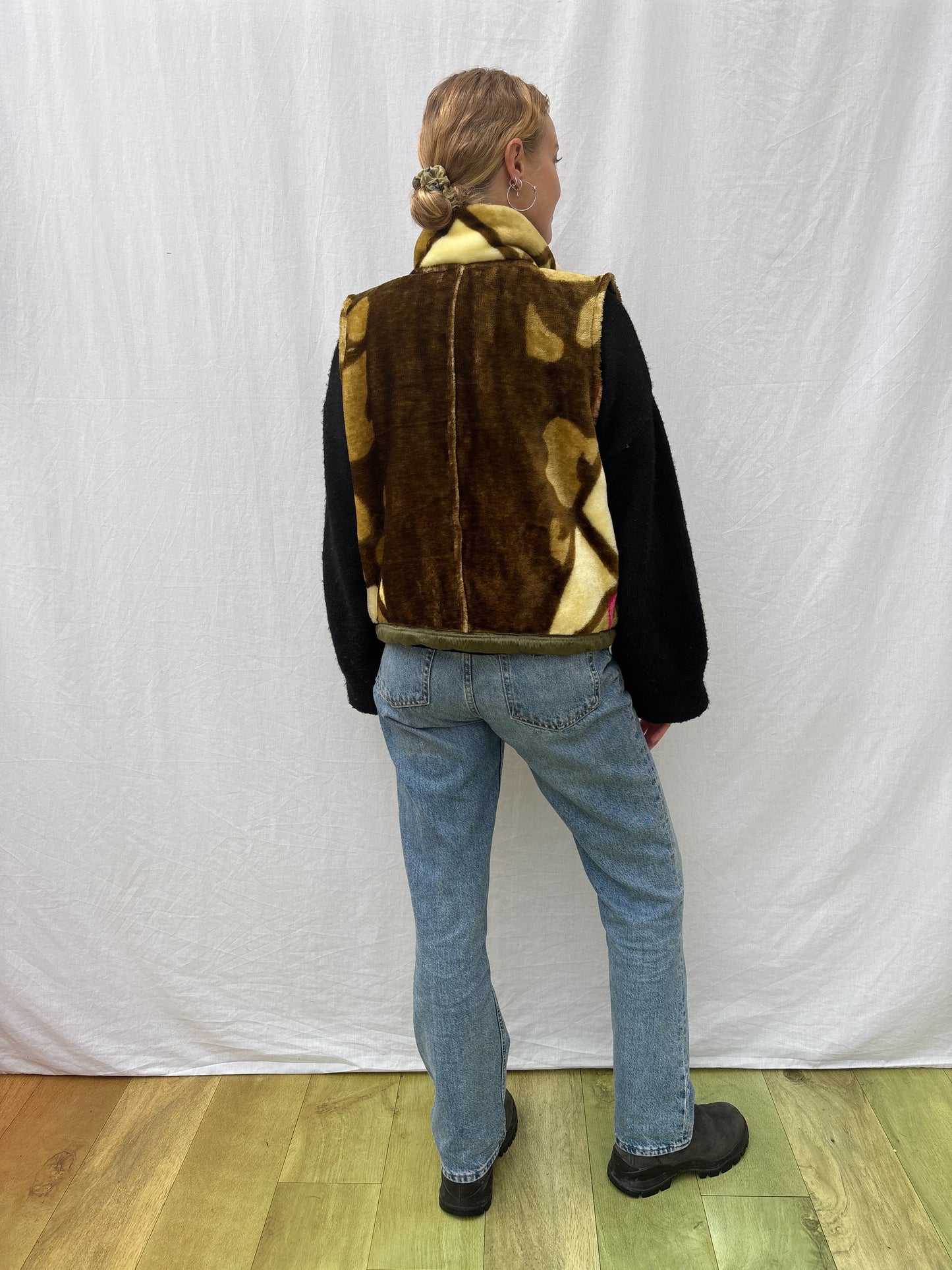 BLANKET GILET | Nature is a gift