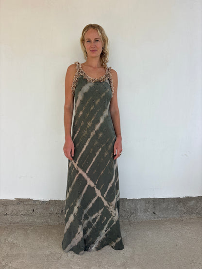 RUFFLE DRESS | Celestial being