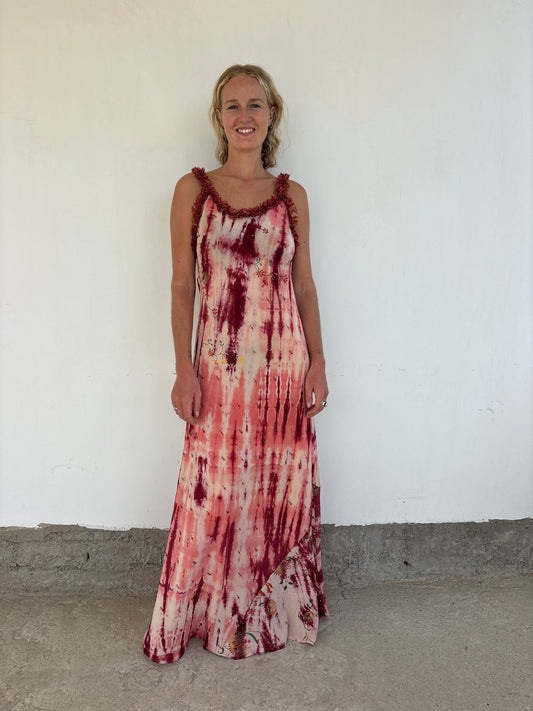 RUFFLE DRESS | Soft rose