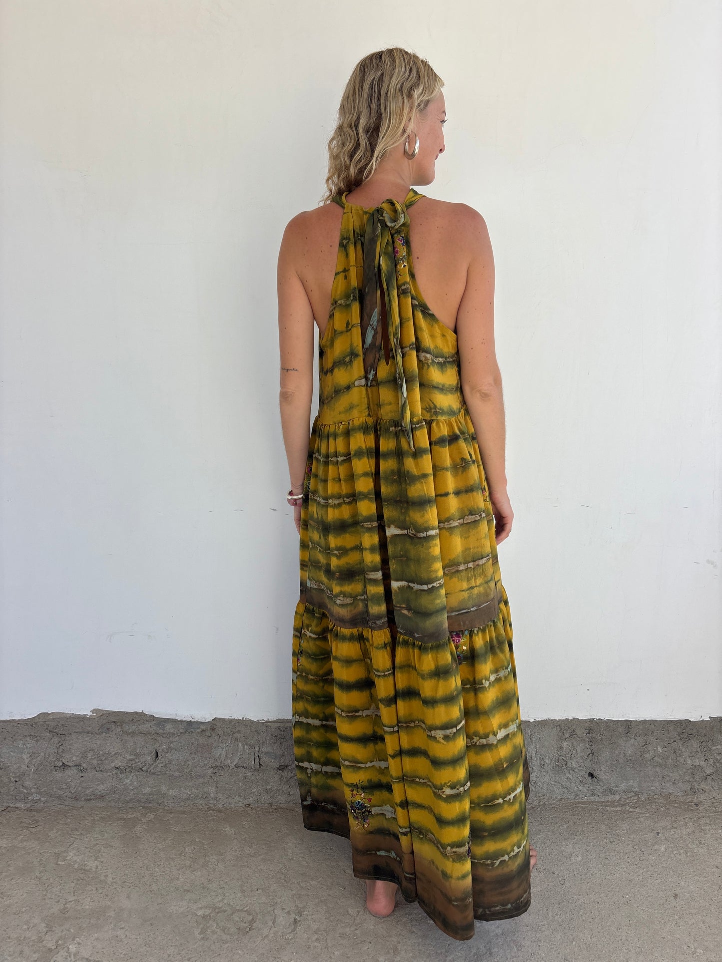 AURA DRESS | Be the light